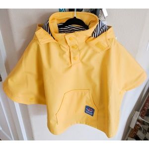 Rain poncho hooded fisherman's cape